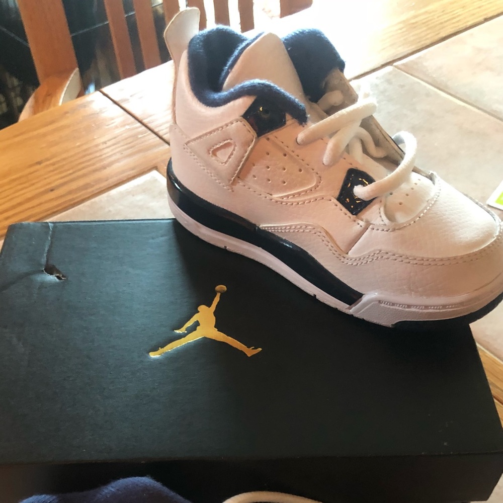 8C Jordan’s